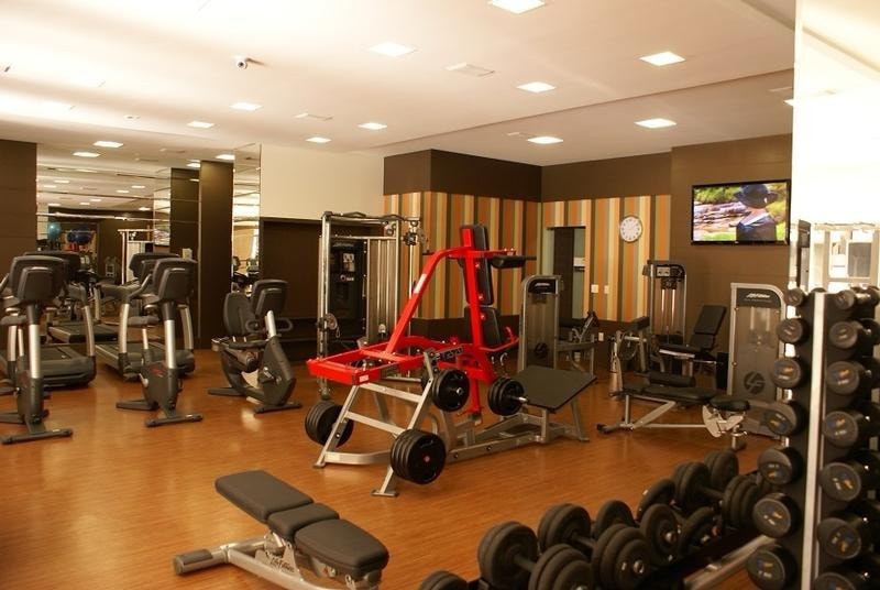 Academia climatizada e equipada do Atlantic Paradise Towers, em Itapema