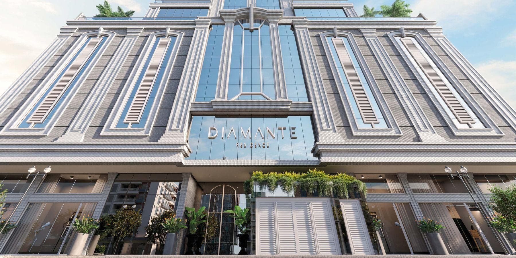 Entrada e embasamento da torre do Diamante Residence, na Rua 246, Meia Praia, Itapema