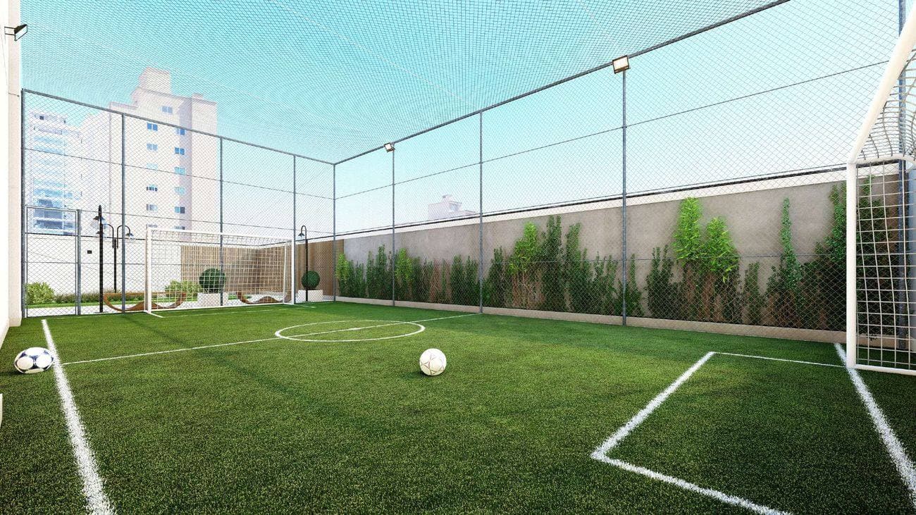 Mini quadra de futebol do Edir Russi Dellagnelo Residence, na Meia Praia