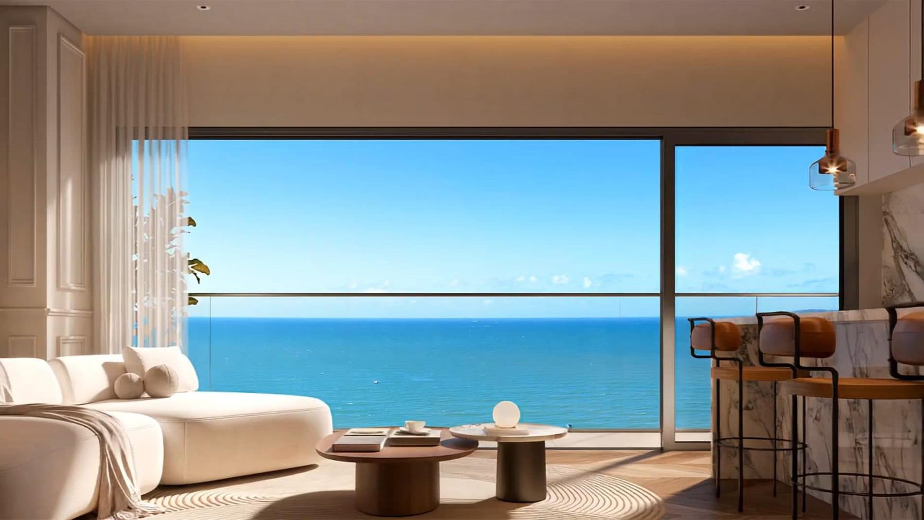 Living da penthouse do Elizabeth II com vista panorâmica para o mar