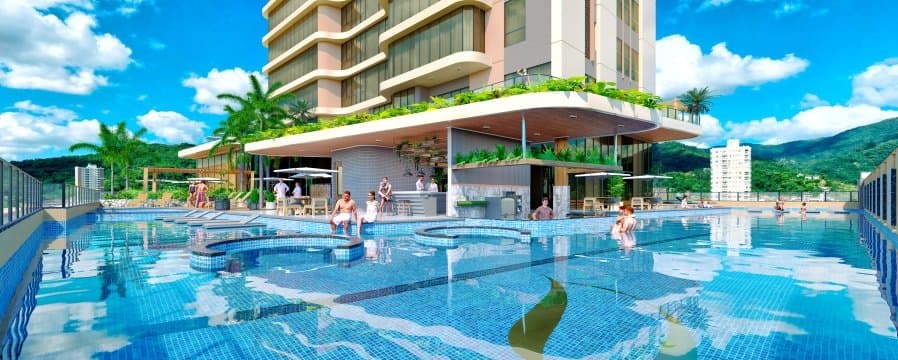Piscina do Empire 234, com vista para a serra