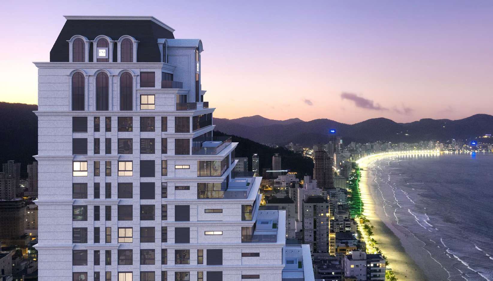 Torre do Grand Luxury Residences de frente para o mar da Meia Praia, em Itapema