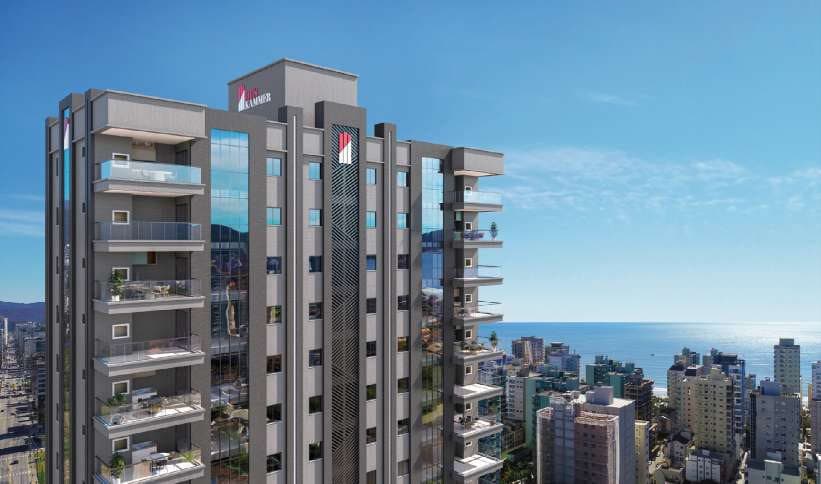 Fachada pastilhada do Thiesen Residence, na Rua 319, Meia Praia, Itapema