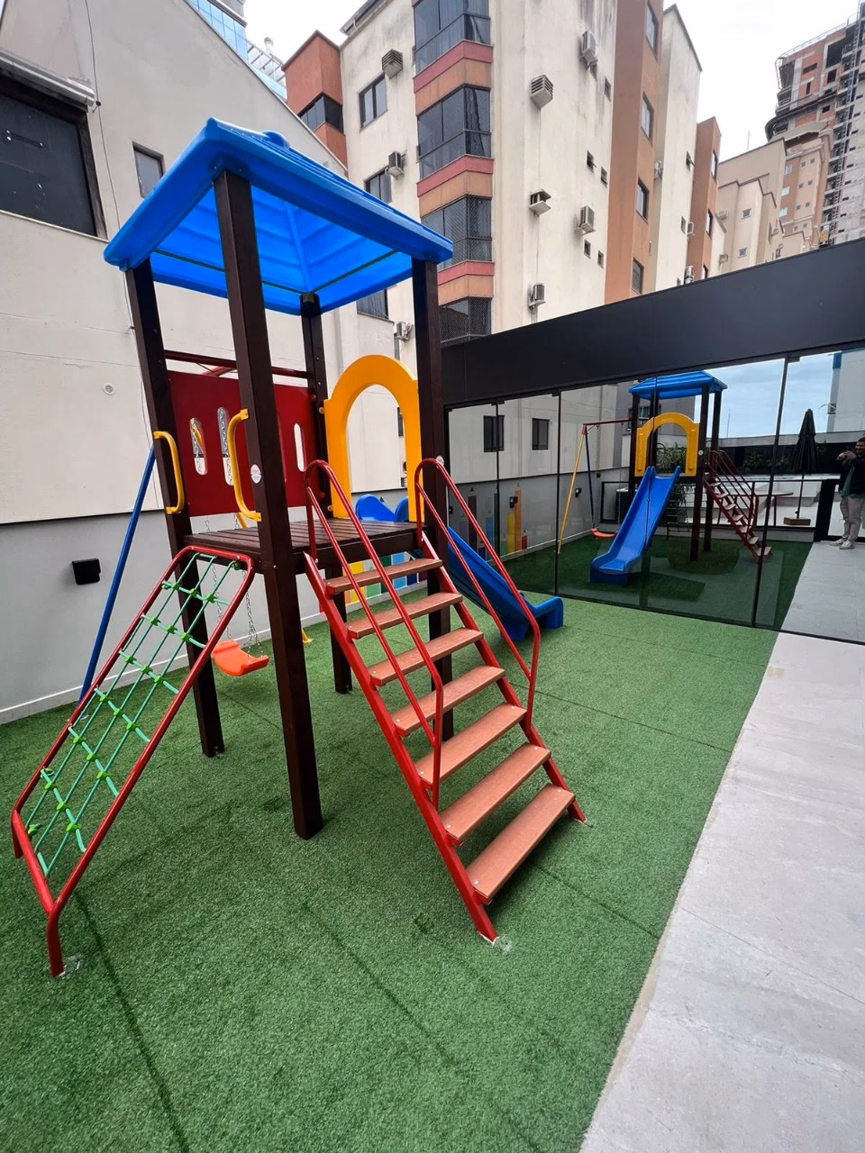 Exuberance Tower - Rua 250, Bairro Meia Praia, Itapema - SC (11)