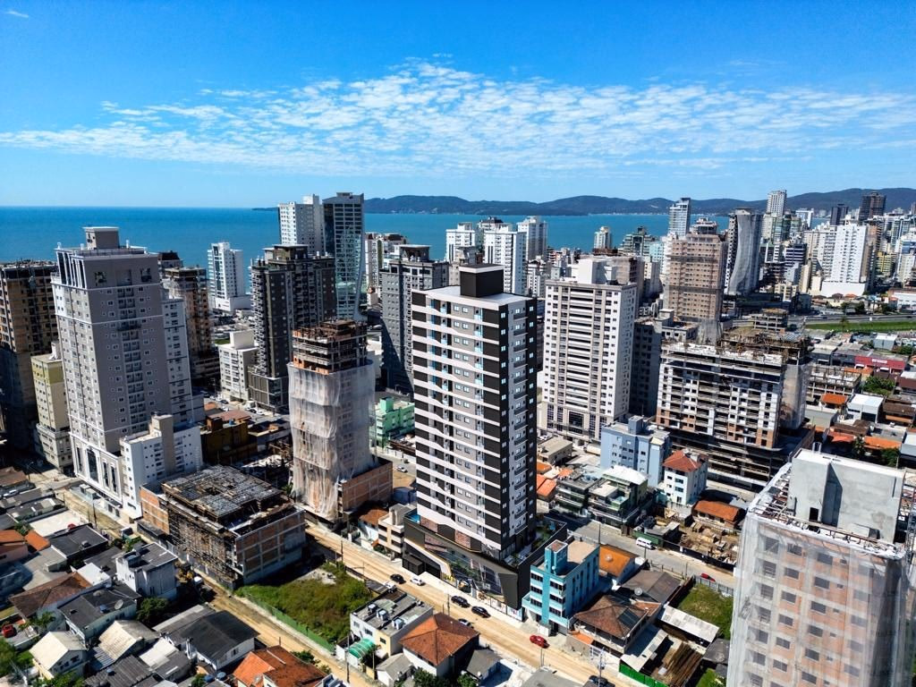 Apartamento no Gran Saphire à veda, no Morretes, Itapema-SC (2)