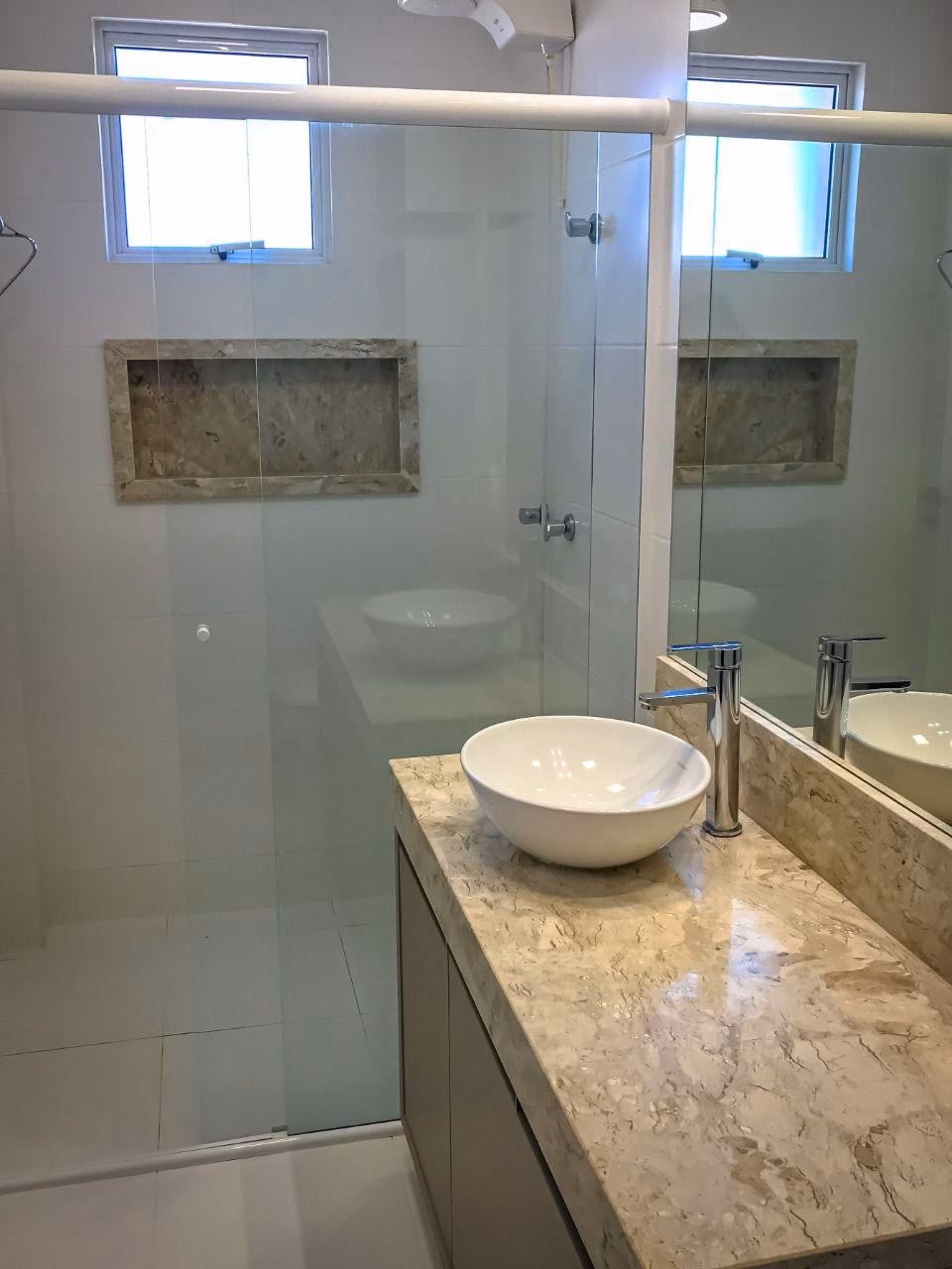 Apartamento 4 suítes em Meia Praia — Meia Praia, Itapema