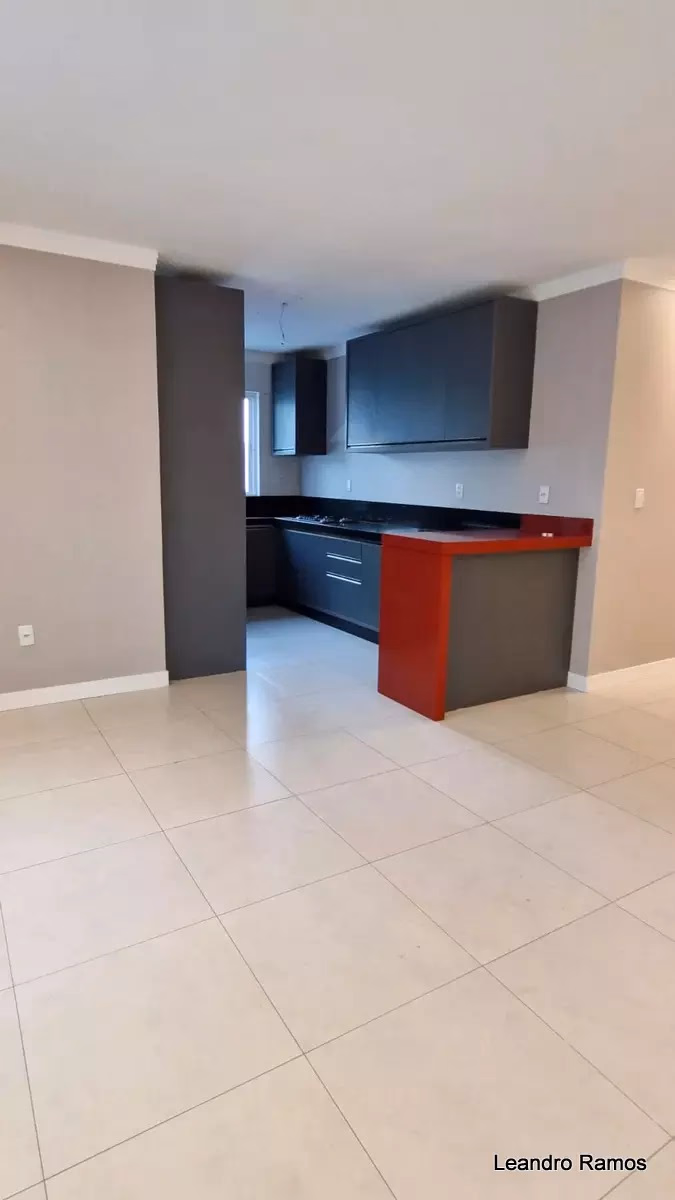 Apartamento 4 suítes em Meia Praia — Meia Praia, Itapema
