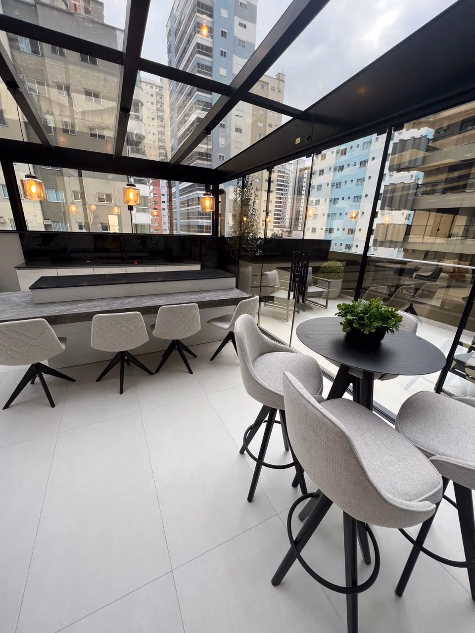 Exuberance Tower - Rua 250, Bairro Meia Praia, Itapema - SC (8)
