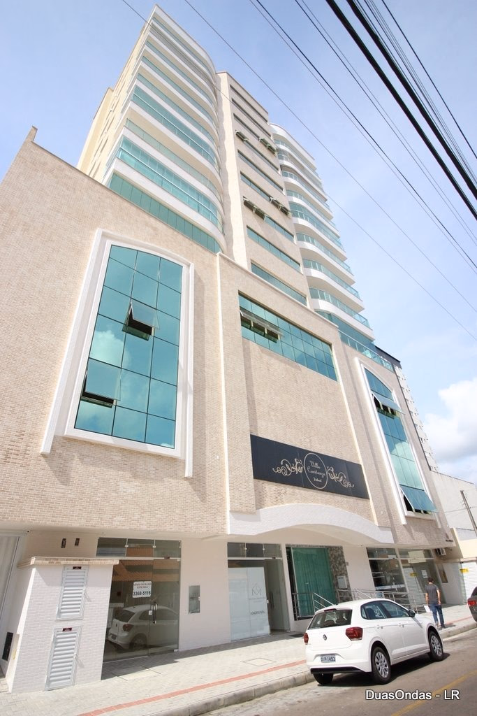 Villa Constanza Residencial — Meia Praia