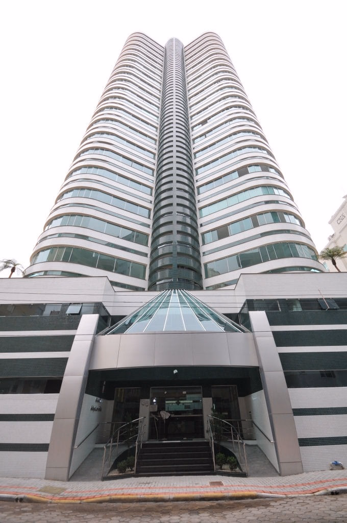 Alphaville Residencial — Meia Praia