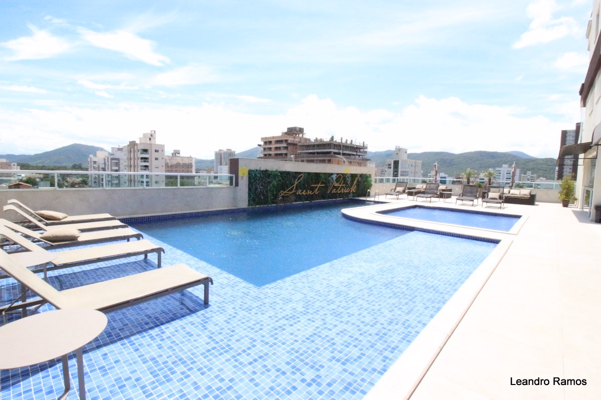 Apartamento a venda na Meia Praia, em Itapema-SC (7)