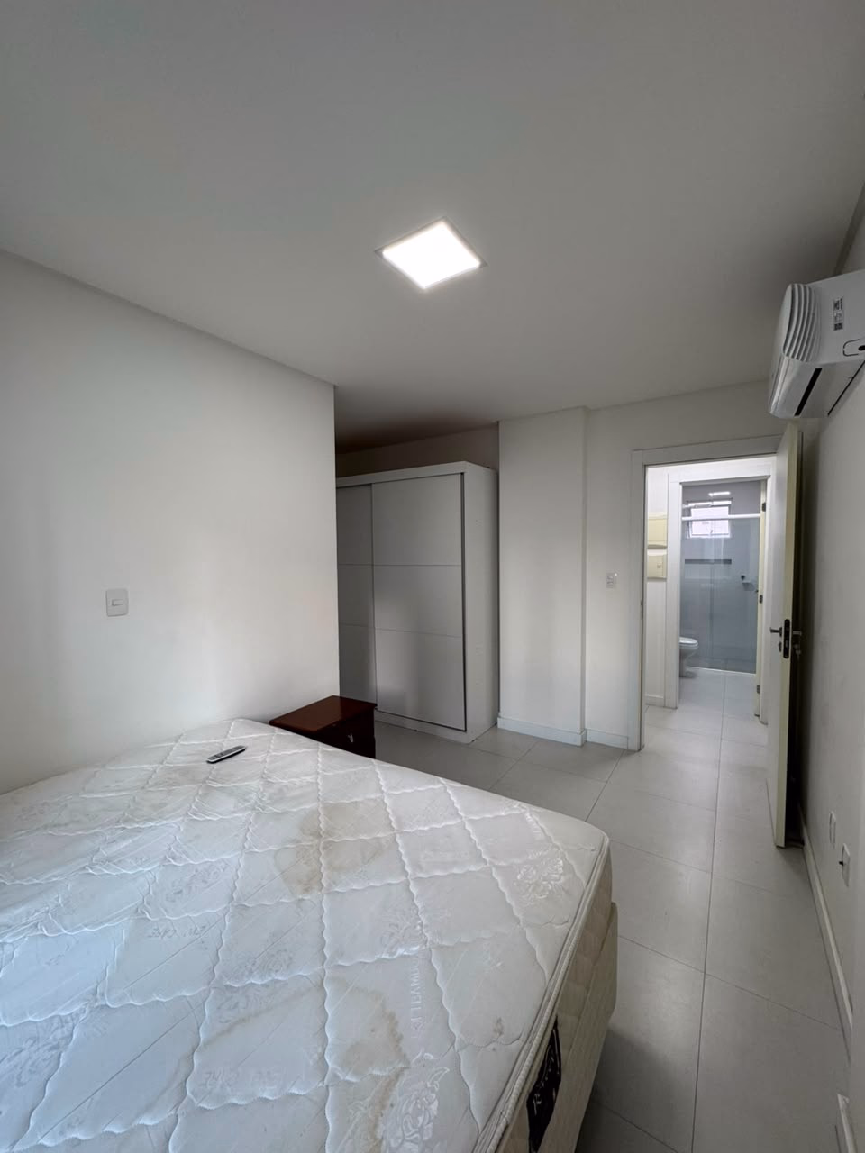 Apartamento 1 suíte em Meia Praia — Meia Praia, Itapema