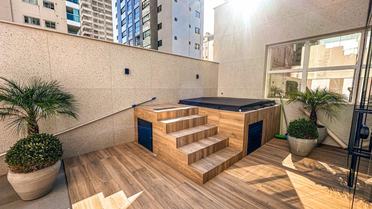 Residencial Nizuc, Rua 290, Meia Praia, Itapema - SC (14)