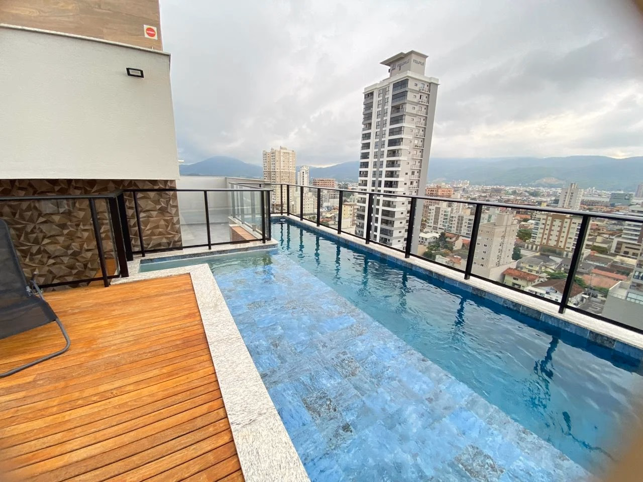 Residencial Veneza - Rua 268, Bairro Meia Praia, Itapema - SC (9)