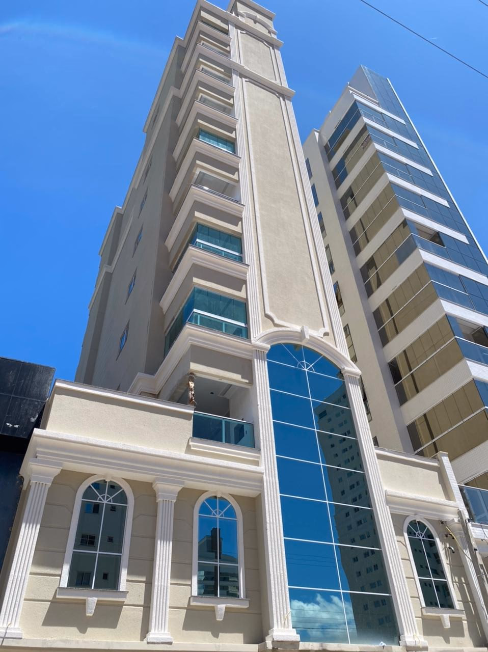 Imperiale Exclusive Residence — Meia Praia