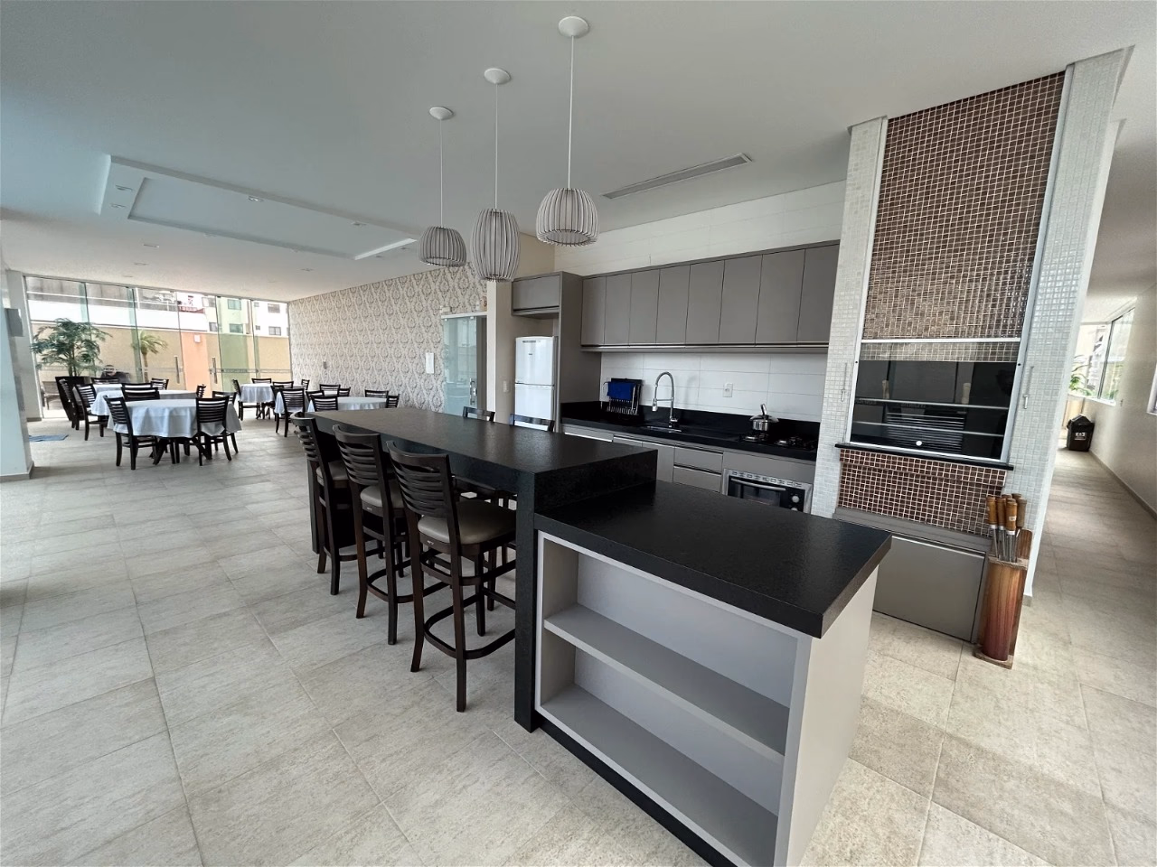 Residencial Atlantis - Rua 295, Bairro Meia Praia, Itapema - SC (8)