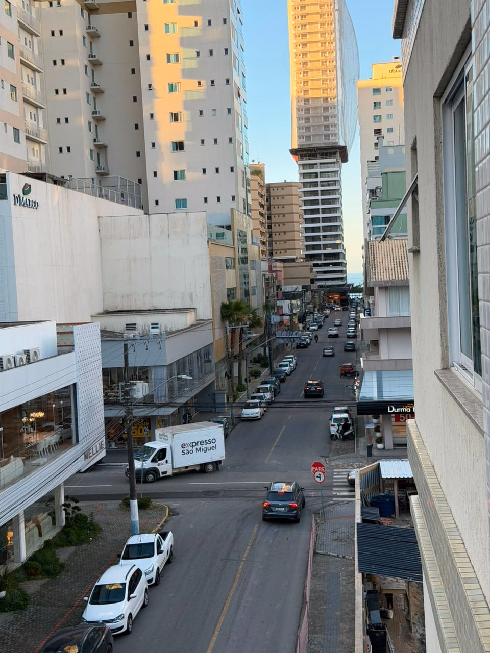 Apartamento 1 suíte em Meia Praia — Meia Praia, Itapema