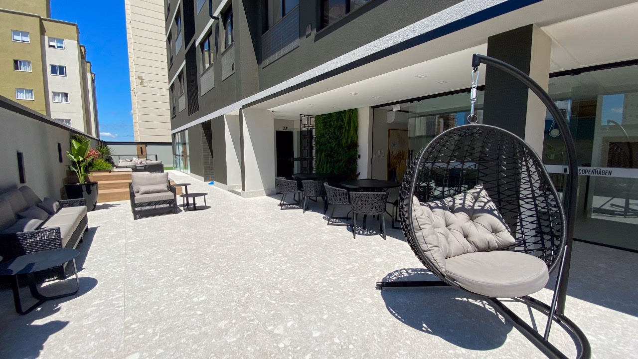 Apartamento o Copenhagen em Meia Praia, Itapema a venda