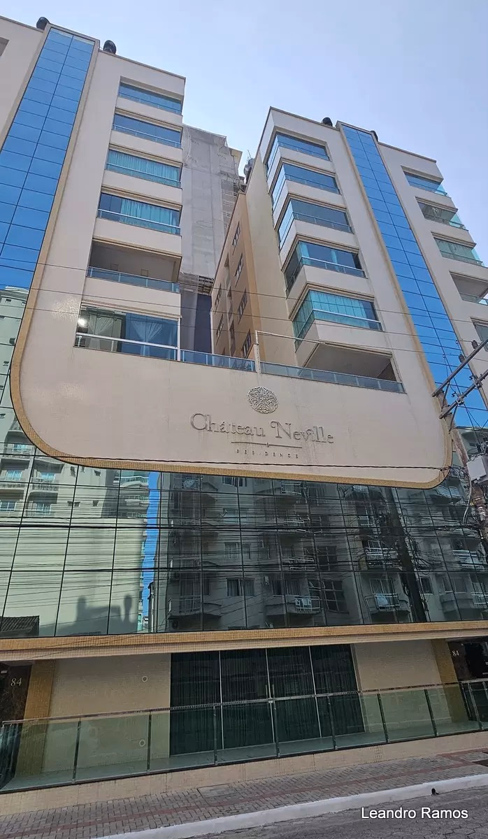 Chateau Neville - Rua 316, Bairro Meia Praia, Itapema - SC (3)