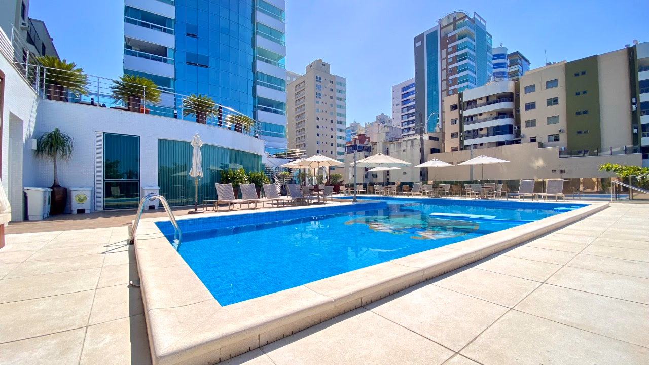 Frente mar, apartamento a venda em Meia Praia, Itapema-SC, Res