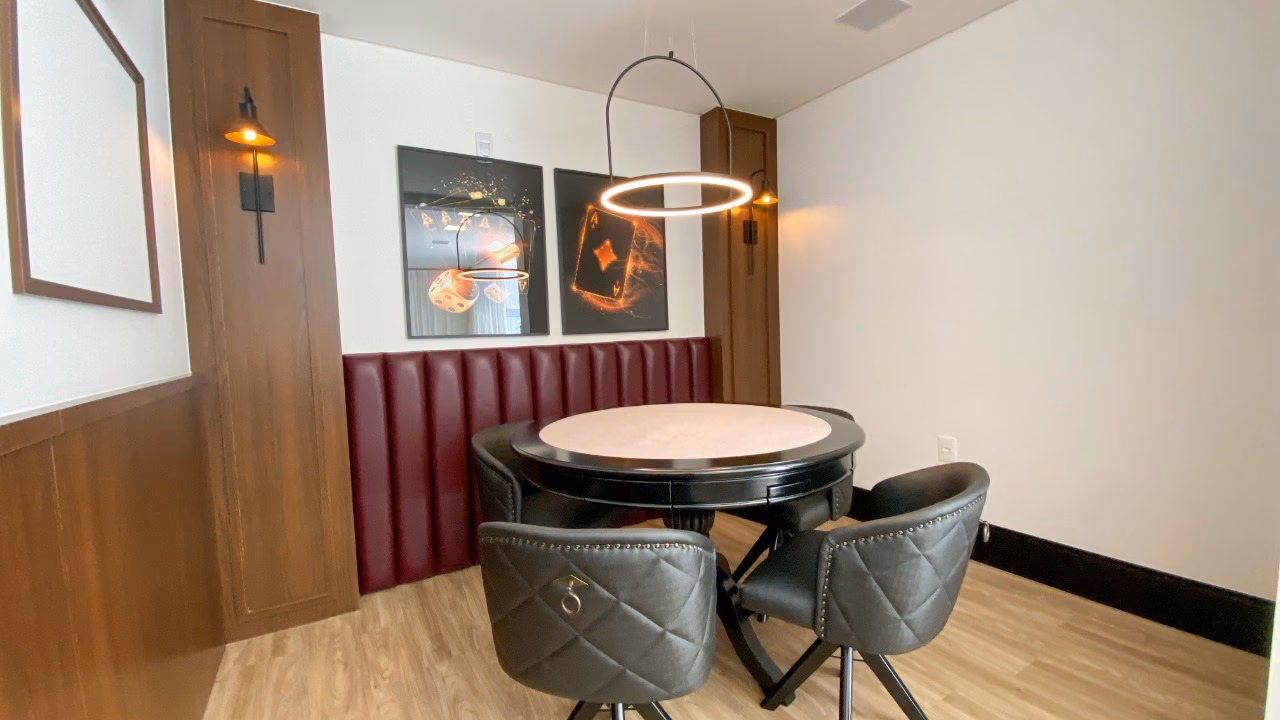 Apartamento o Copenhagen em Meia Praia, Itapema a venda
