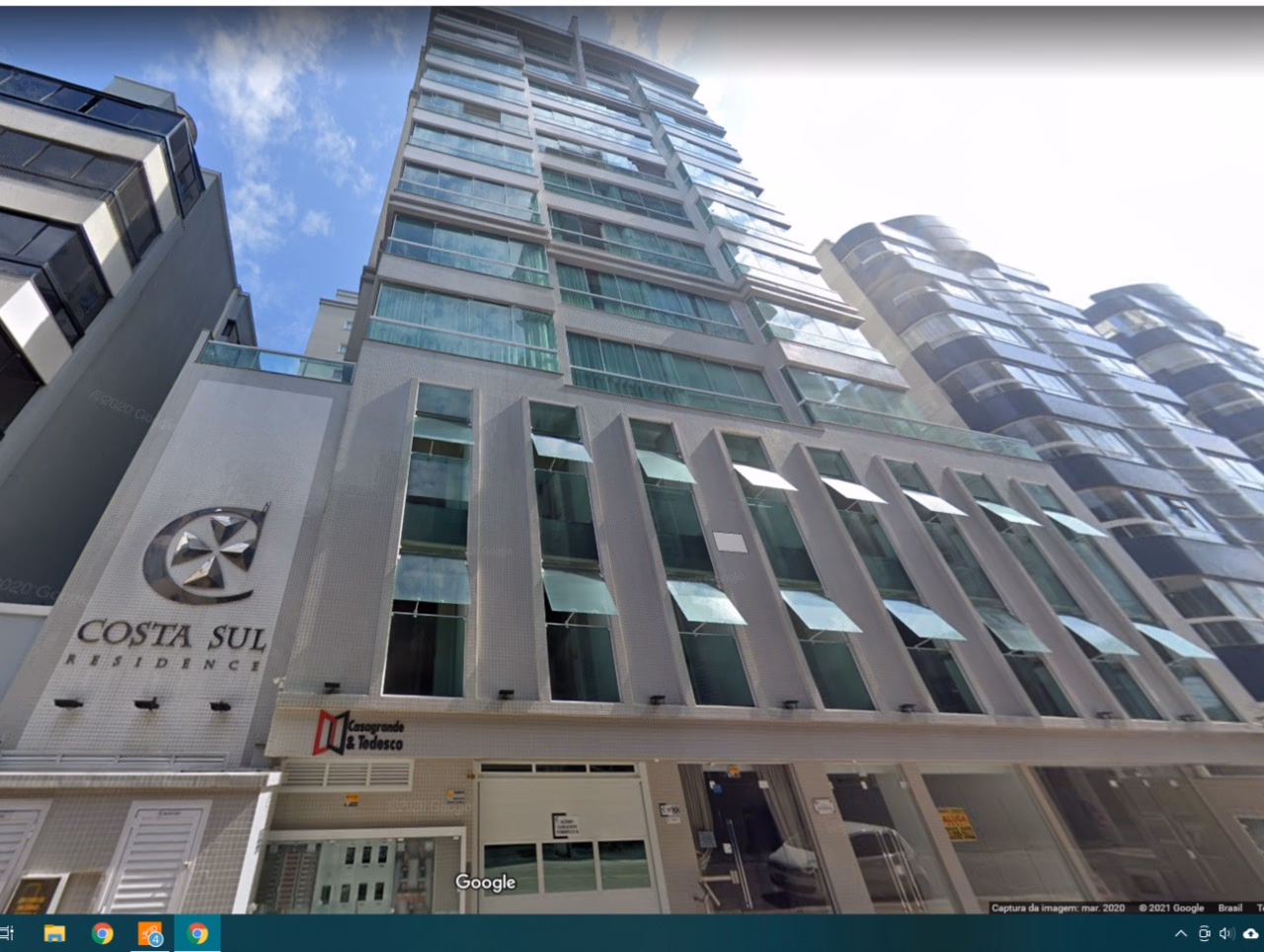 Costa Sul Residence — Meia Praia