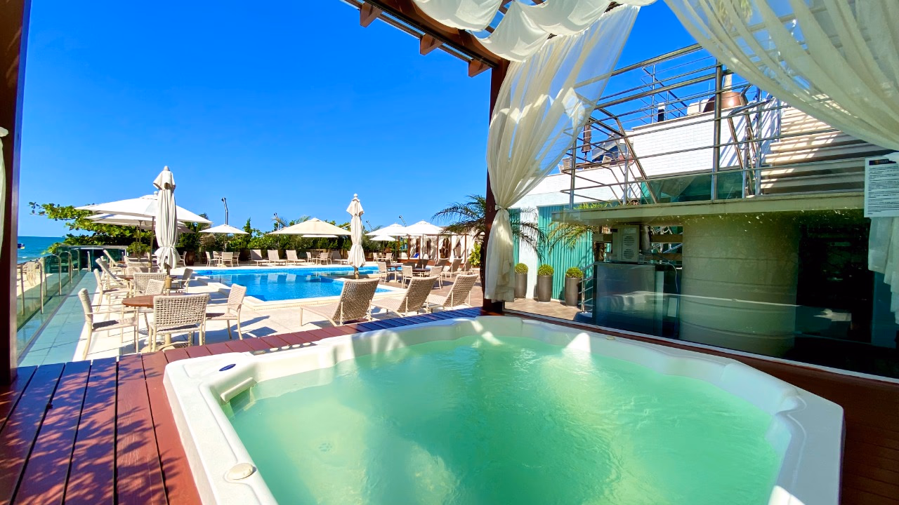 Frente mar, apartamento a venda em Meia Praia, Itapema-SC, Res