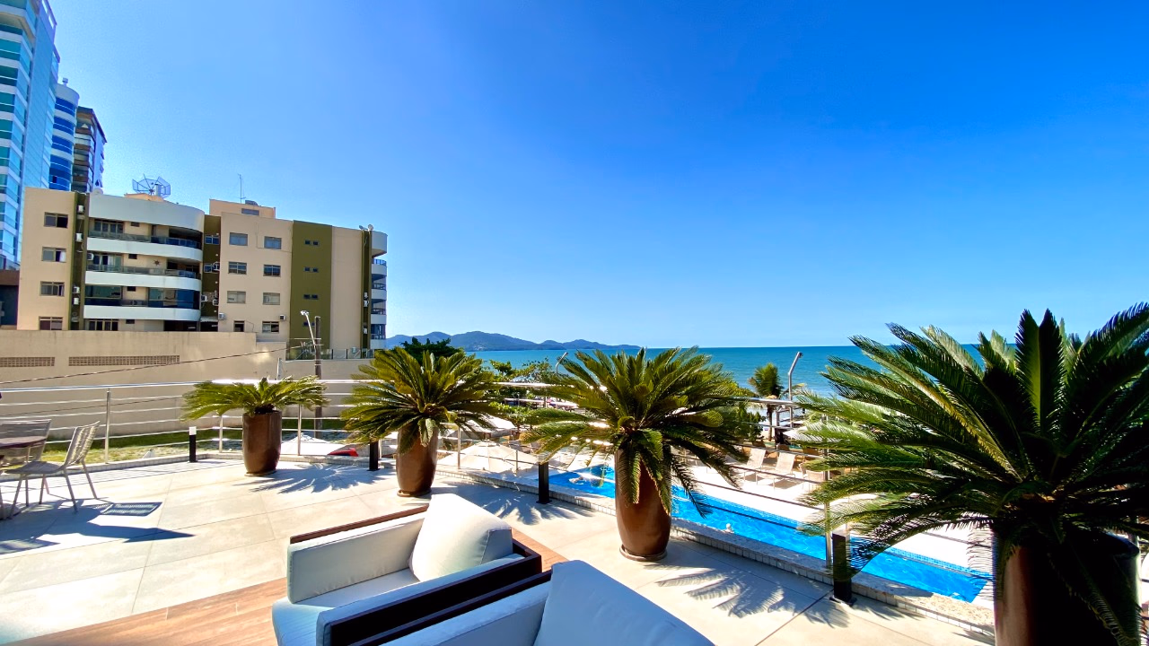 Frente mar, apartamento a venda em Meia Praia, Itapema-SC, Res