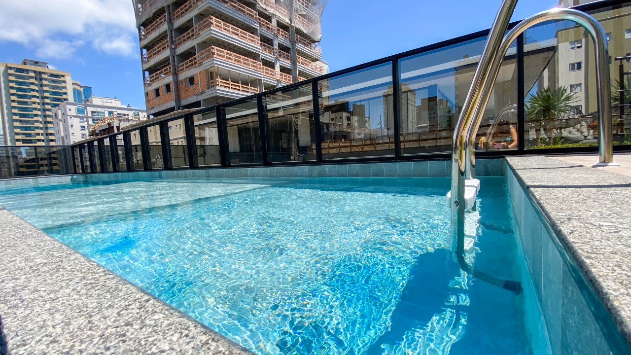 Apartamento o Copenhagen em Meia Praia, Itapema a venda