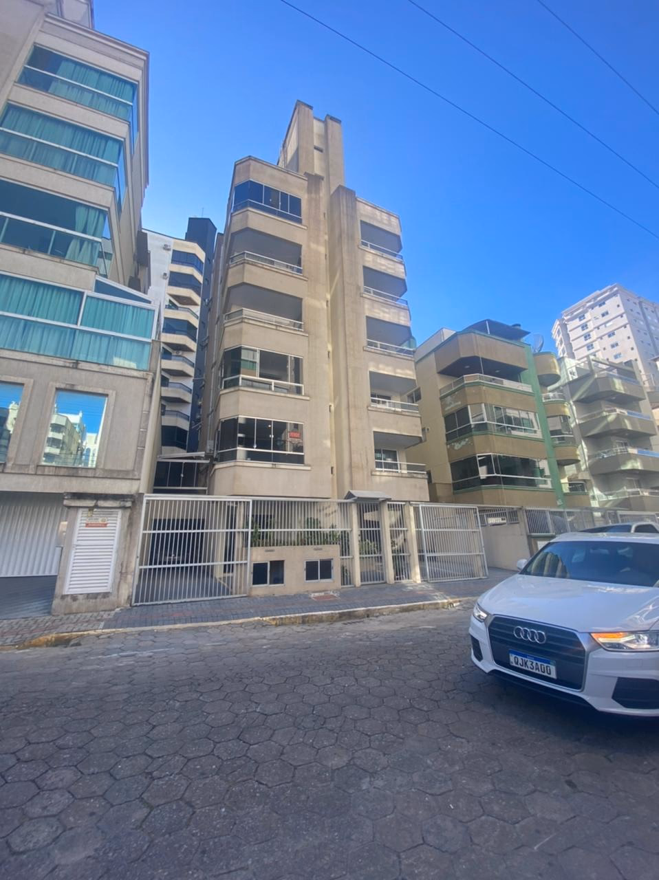 Apartamento mobiliado a venda em Meia Praia - Itapocoroy a venda em Itapema (14)