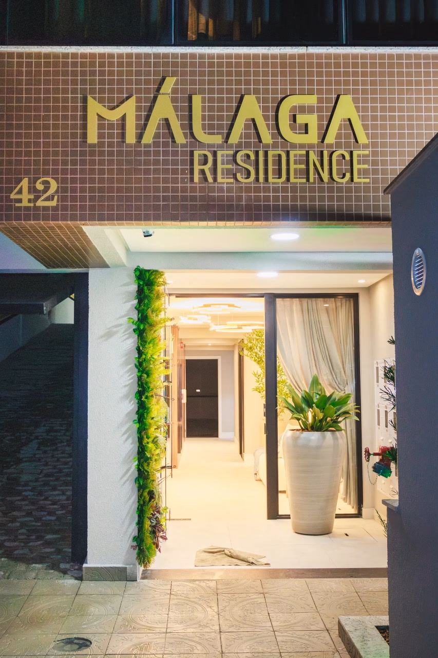 Málaga Residence - Rua Plácido de Souza da Fonseca, Bairro Perequê, Porto Belo - SC (1)