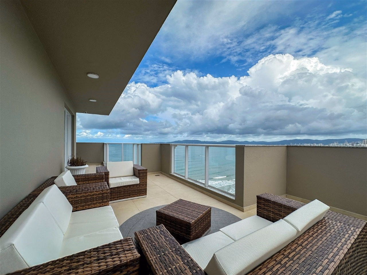 Apartamento frente mar, a venda, em Itapema-SC, Chateau de Florence (7)