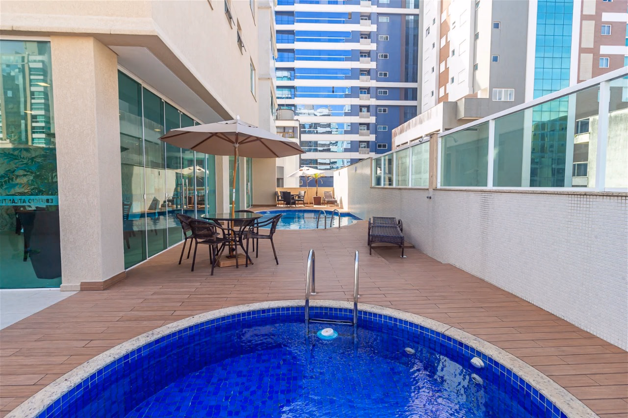 Residencial Atlantis - Rua 295, Bairro Meia Praia, Itapema - SC (16)