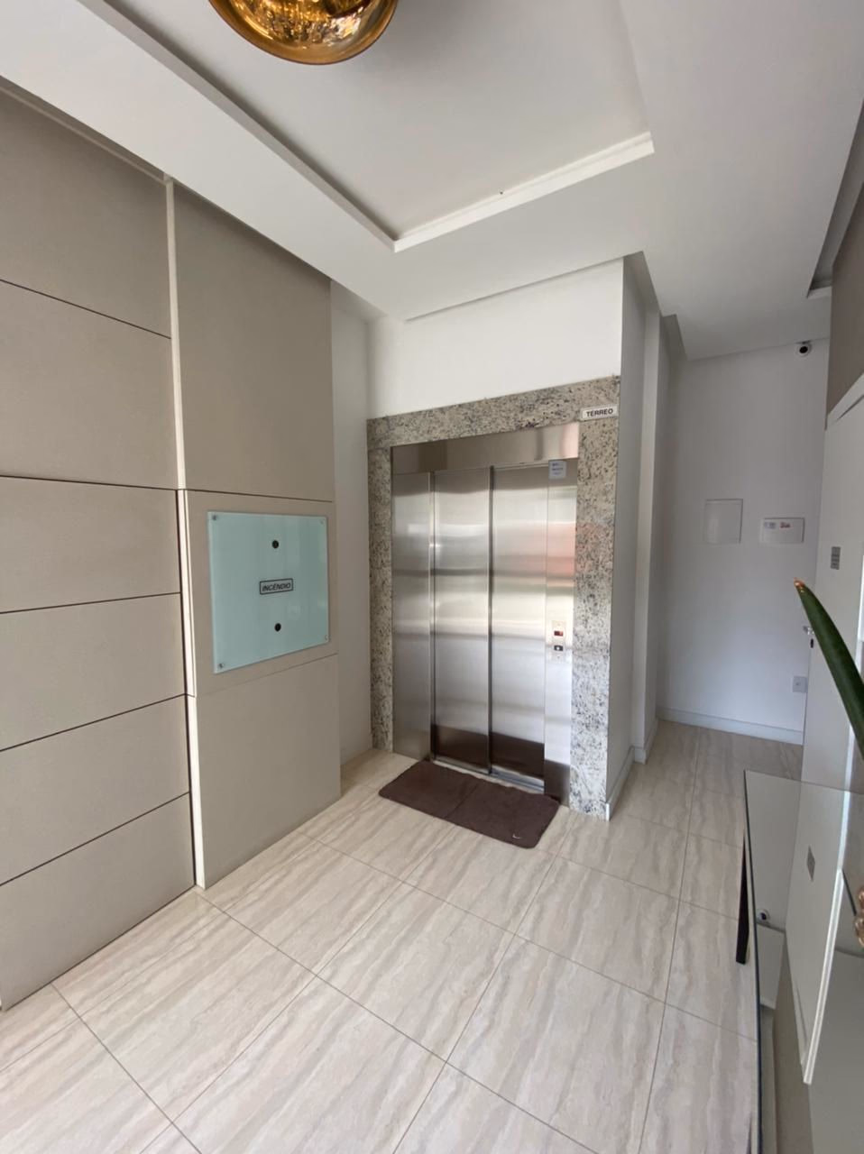 Apartamento á venda em Meia Praia - Aguas Claras a venda em Itapema (2)