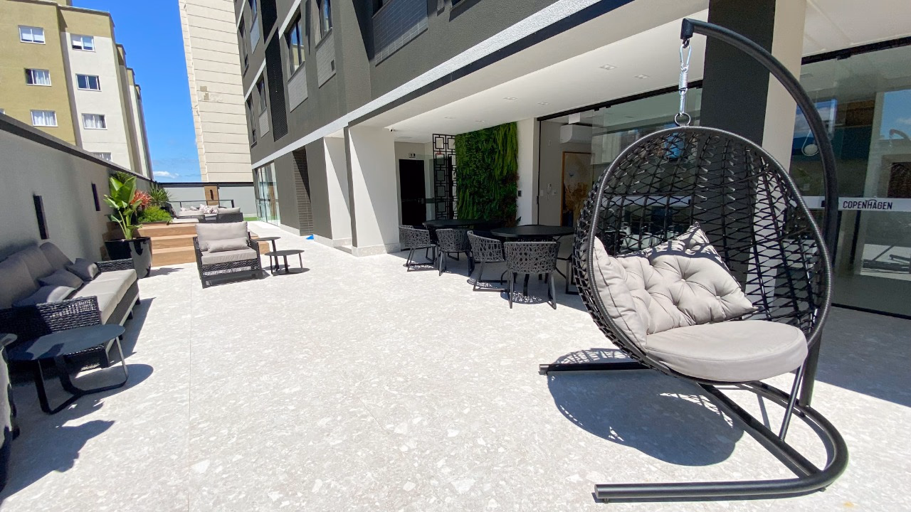 Apartamento o Copenhagen em Meia Praia, Itapema a venda