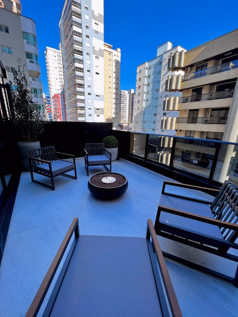 Exuberance Tower - Rua 250, Bairro Meia Praia, Itapema - SC (15)
