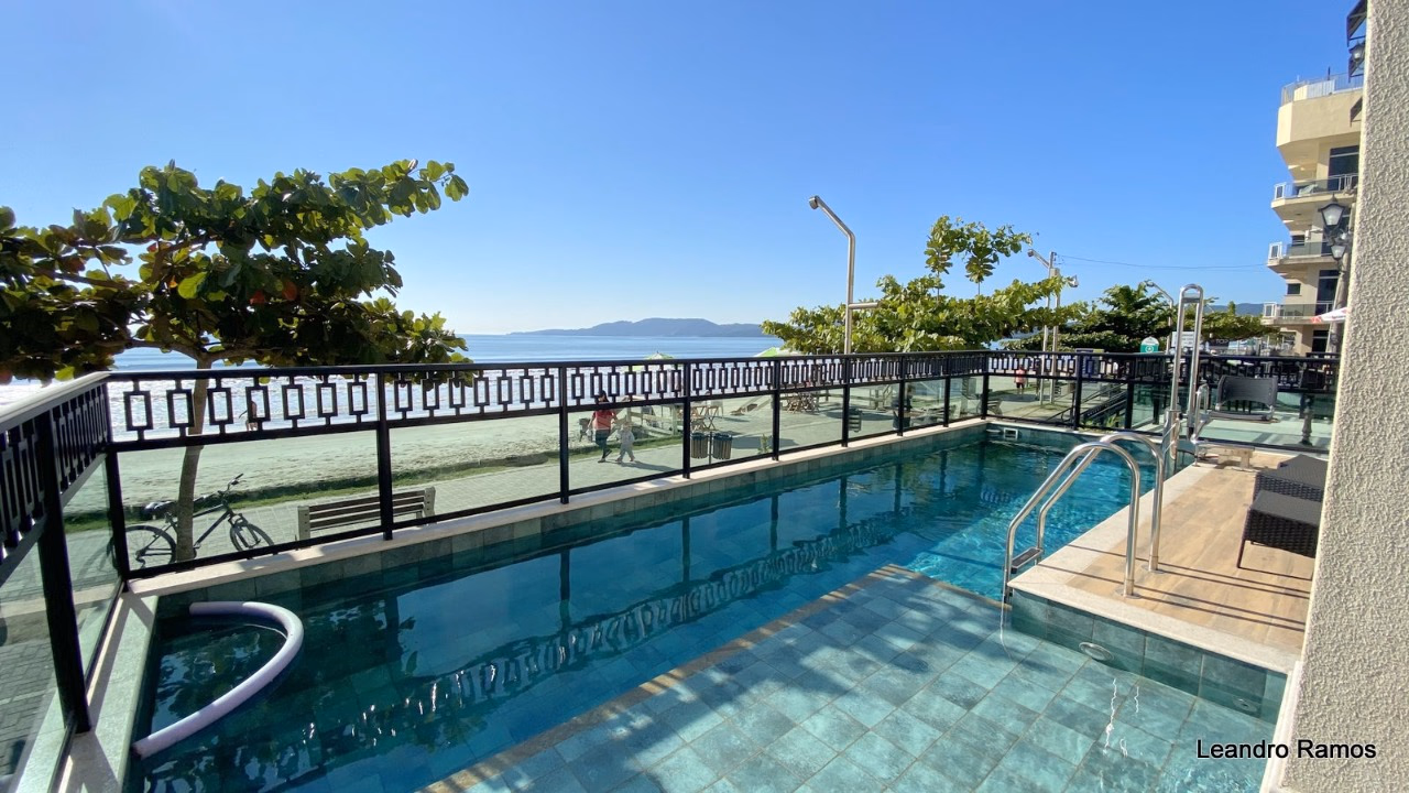 Residencial Venice a venda em Meia Praia (8)