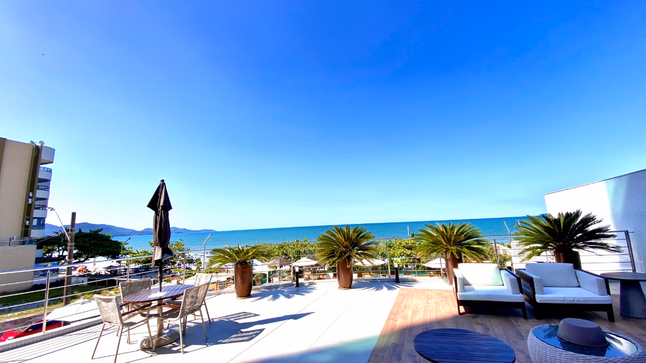 Frente mar, apartamento a venda em Meia Praia, Itapema-SC, Res