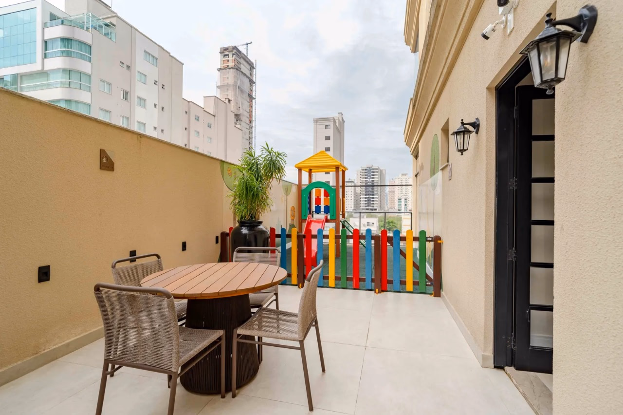 La Victoria Residence - Rua 319, Bairro Meia Praia, Itapema - SC (21)
