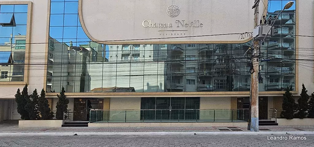 Chateau Neville - Rua 316, Bairro Meia Praia, Itapema - SC (4)